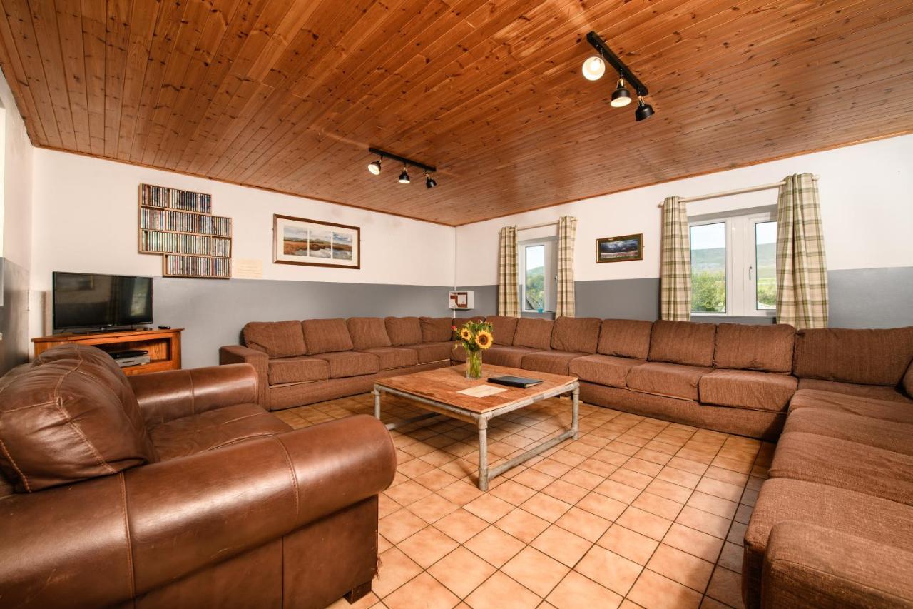 Old School House - Yorkshire Three Peaks Challenge Weathercote 外观 照片