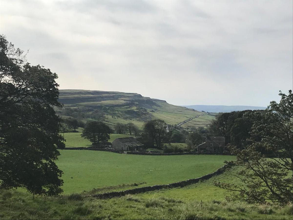 Old School House - Yorkshire Three Peaks Challenge Weathercote 外观 照片
