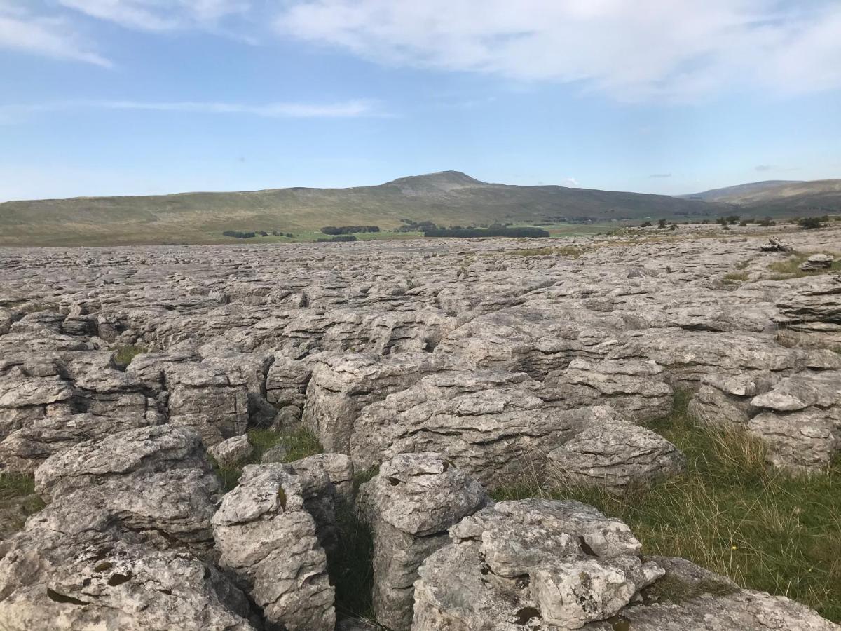 Old School House - Yorkshire Three Peaks Challenge Weathercote 外观 照片